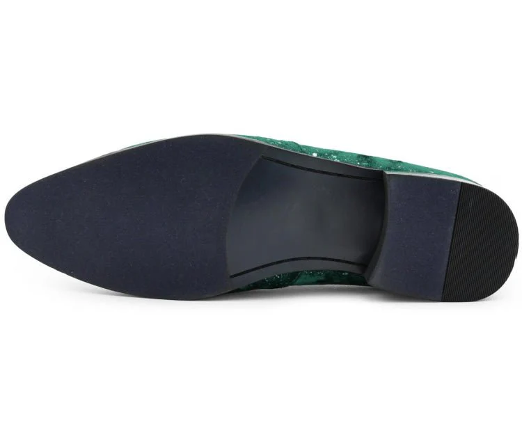Amali Chaz Men's Green Luxury Velvet Smoking Slippers - Image 7