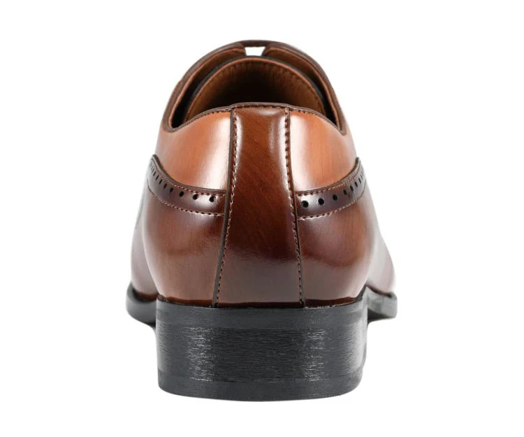 Amali Everett Distinguished Tan Wingtip Oxfords Men’s Leather - Image 5