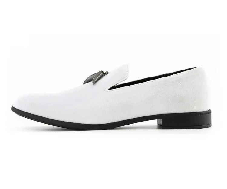 Amali Heath Luxurious White Velvet Smoking Slippers For Men - Image 2