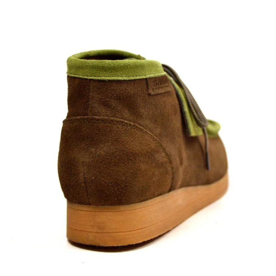 British Walkers New Castle – Two-Tone Suede Men’s Chukka Boot | Heritage Craft with Modern Sophisticated Style - Image 38