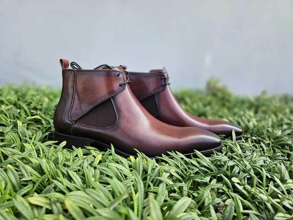 Carrucci Shoes Calfskin Hand Burnished Lace Up Chelsea Boot KB503-13