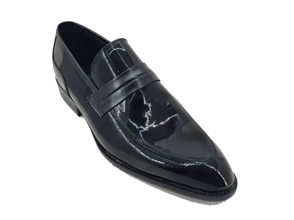 Carrucci Shoes Contrast Penny Loafer Patent Leather KS479-601P - Image 5
