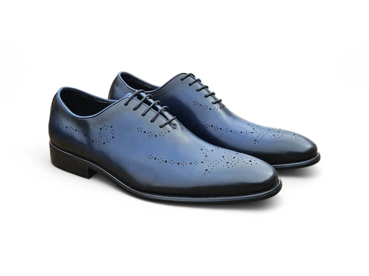 Carrucci Shoes Elegant Classic Whole Cut Oxford Medallions KS886-731