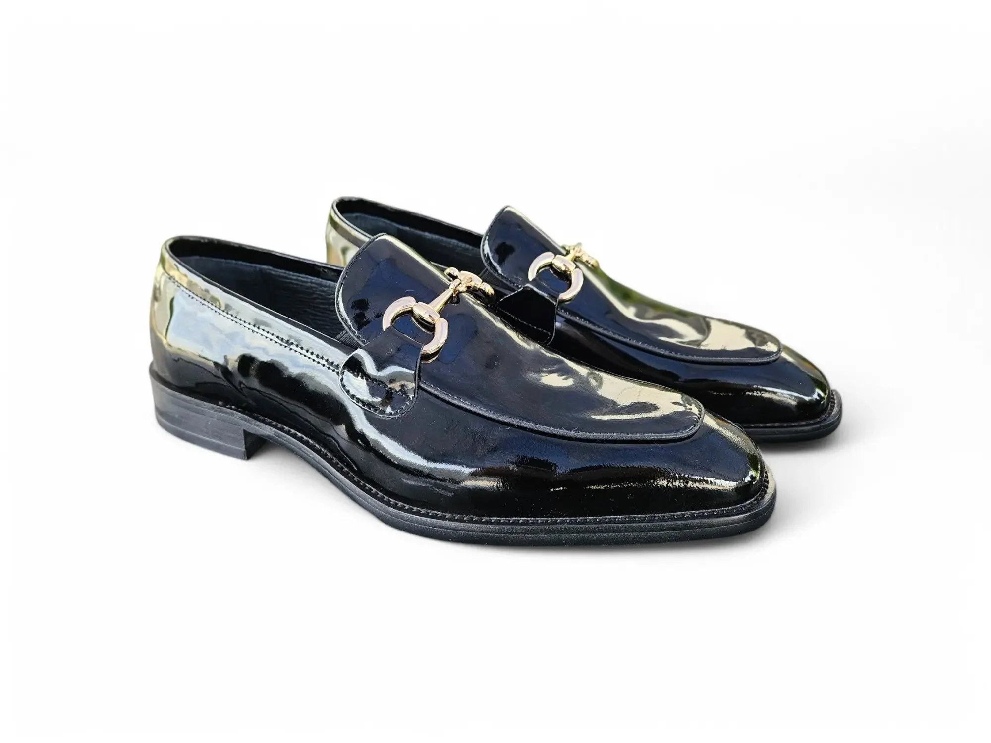 Carrucci Shoes Signature Horse Bit Calfskin Slip On Loafer KS509-28P - Image 4