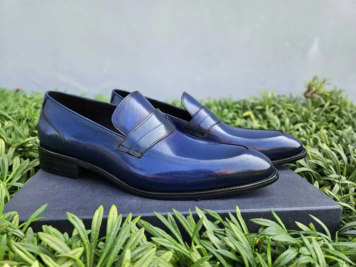 Carrucci Shoes Unknown Brand Modern Classic Penny Loafer Calfskin KS479-11 - Image 3