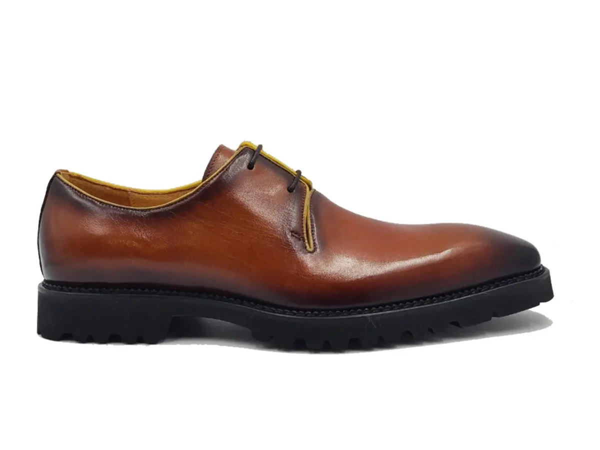 Carrucci Shoes Whole Cut Derby With Lug Sole Lightweight KS480-101 - Image 9