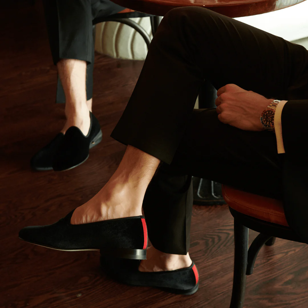 Del Toro Shoes Men's Black Velvet Slipper II - Image 10