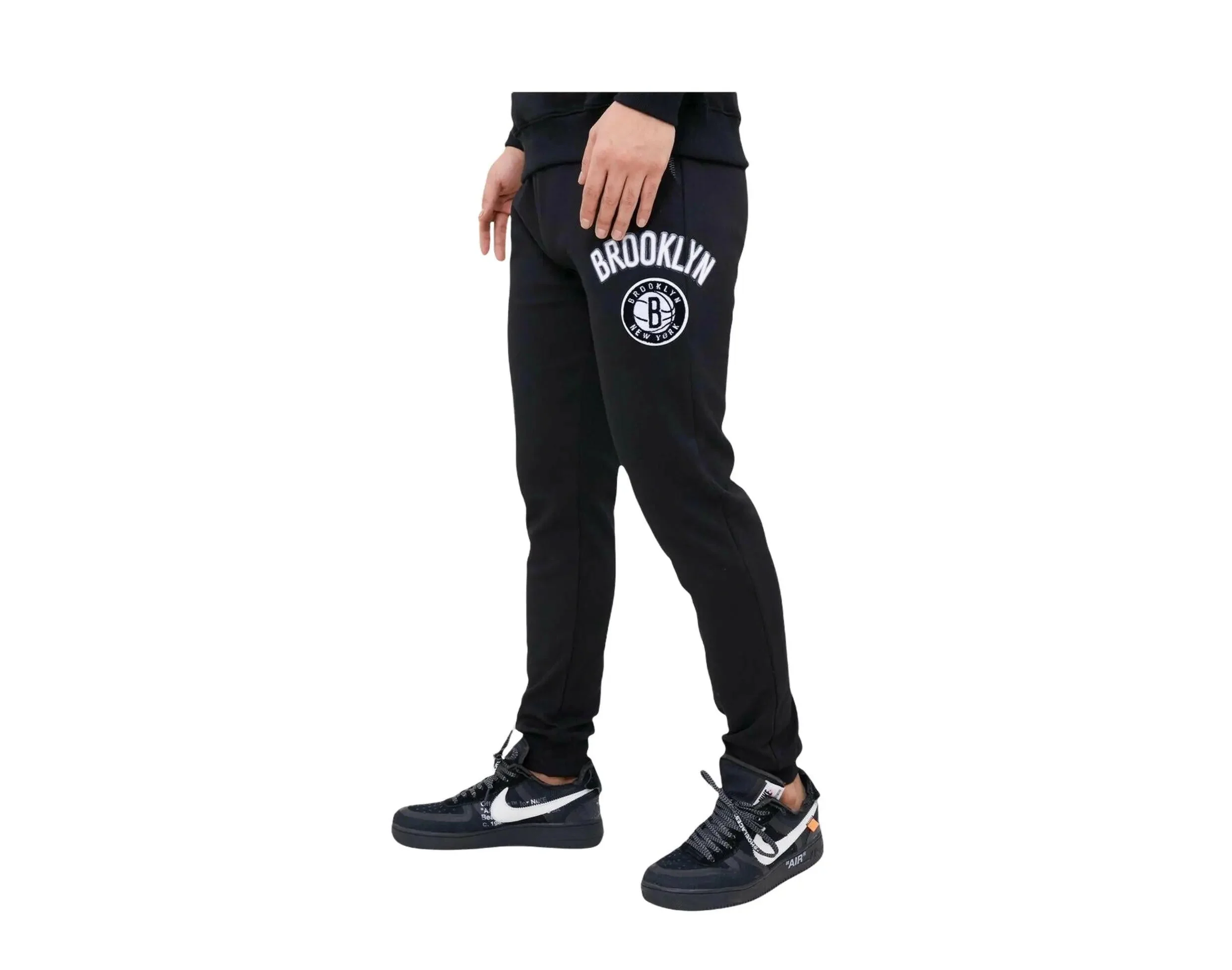 Pro Standard NBA Brooklyn Nets Stacked Logo Sweatpants - Image 2