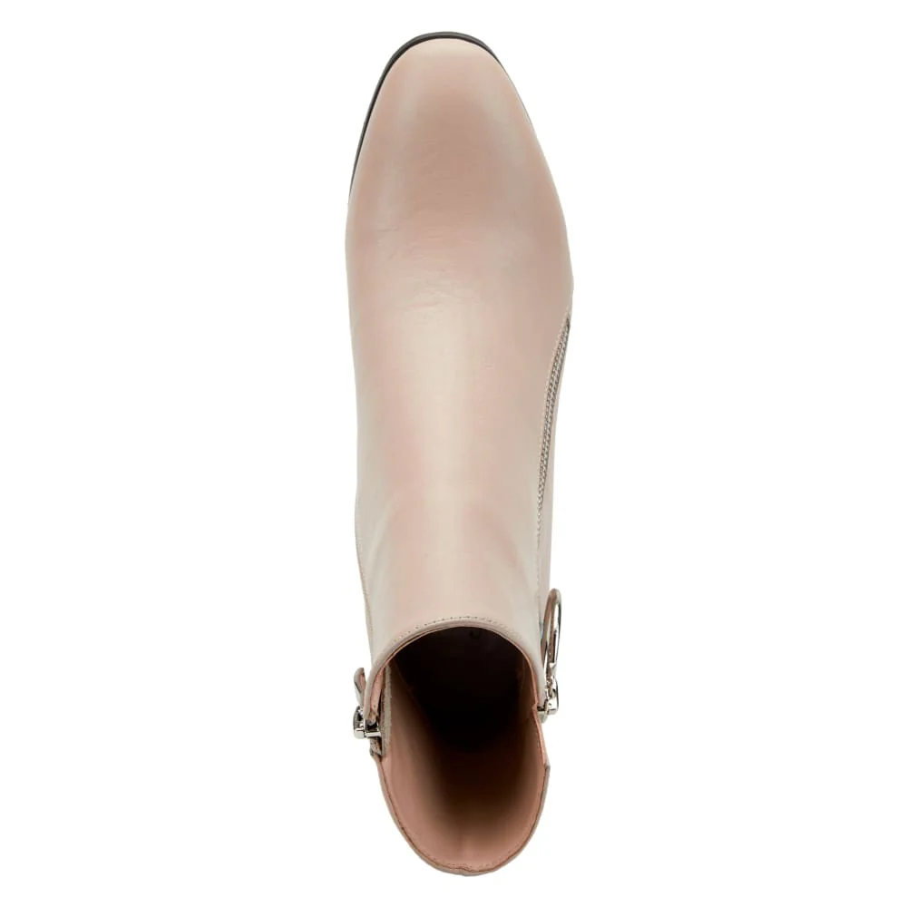 Spring Step Shoes Azura Fabulosa Women's Fashionable High Gloss Leather Boots - Image 3