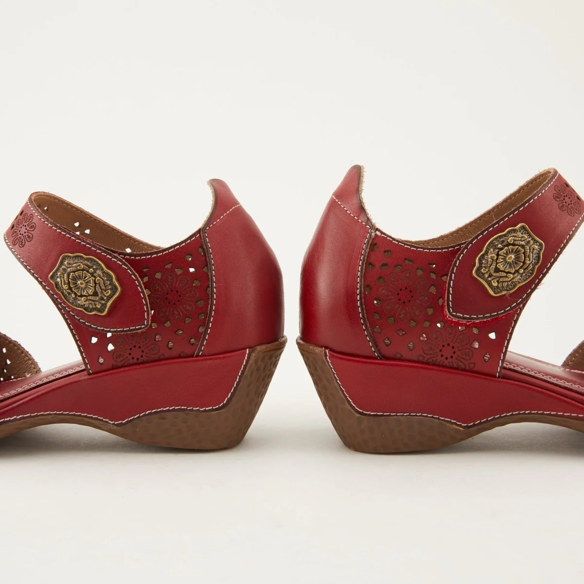 Spring Step Shoes L'Artiste Americana Women’s Leather Wedge Sandals 2" Heel - Image 12