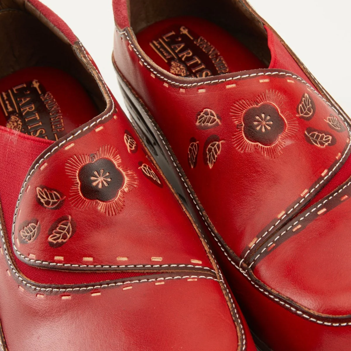 Spring Step Shoes L'Artiste Burbank Women's Hand Painted Leather Clogs - Image 15
